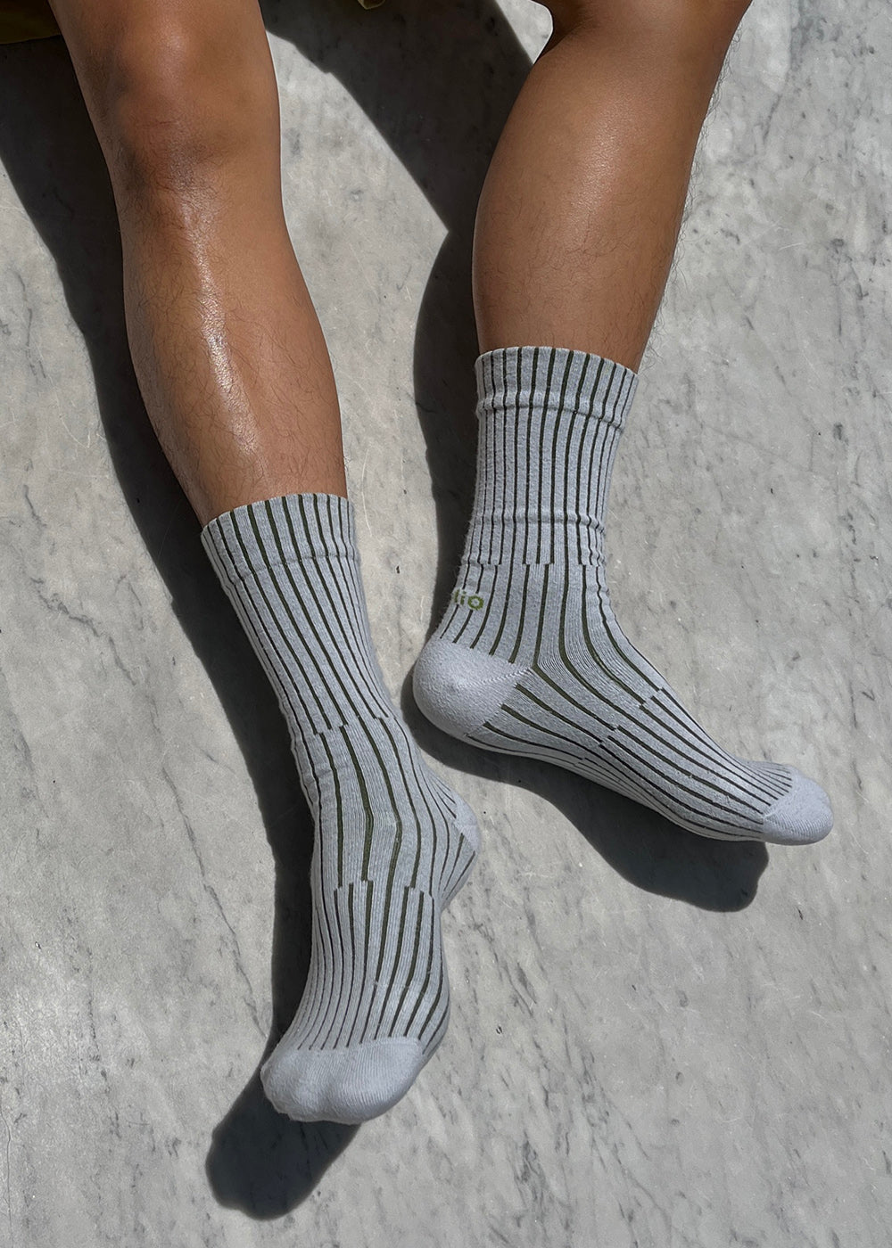 Split socks in Pale Grey and Moss